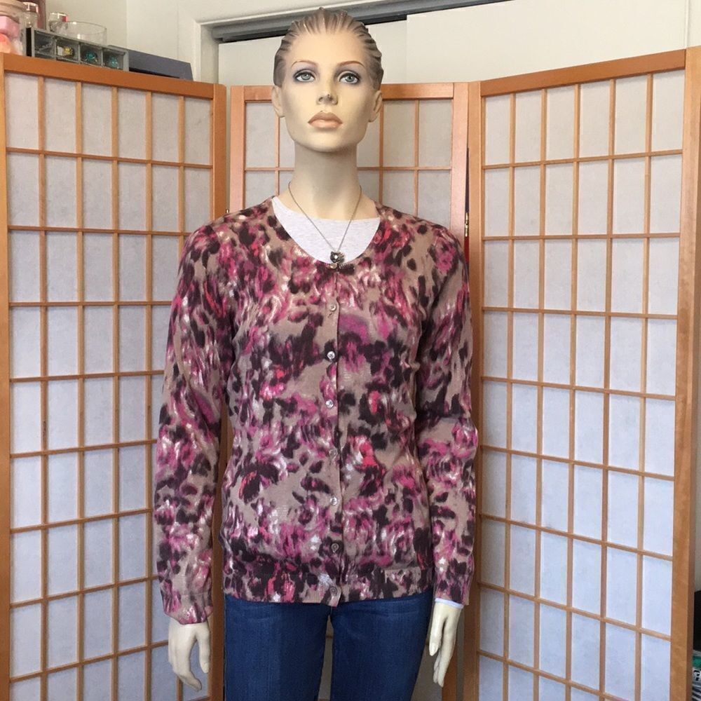 3/$20 Ann Taylor Factory L/S Cardigan